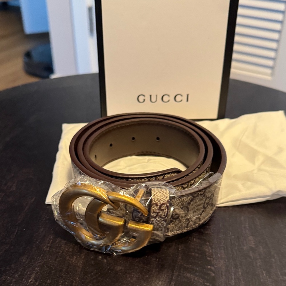 Gucci Women's Brown Leather Belt with Gold Buckle